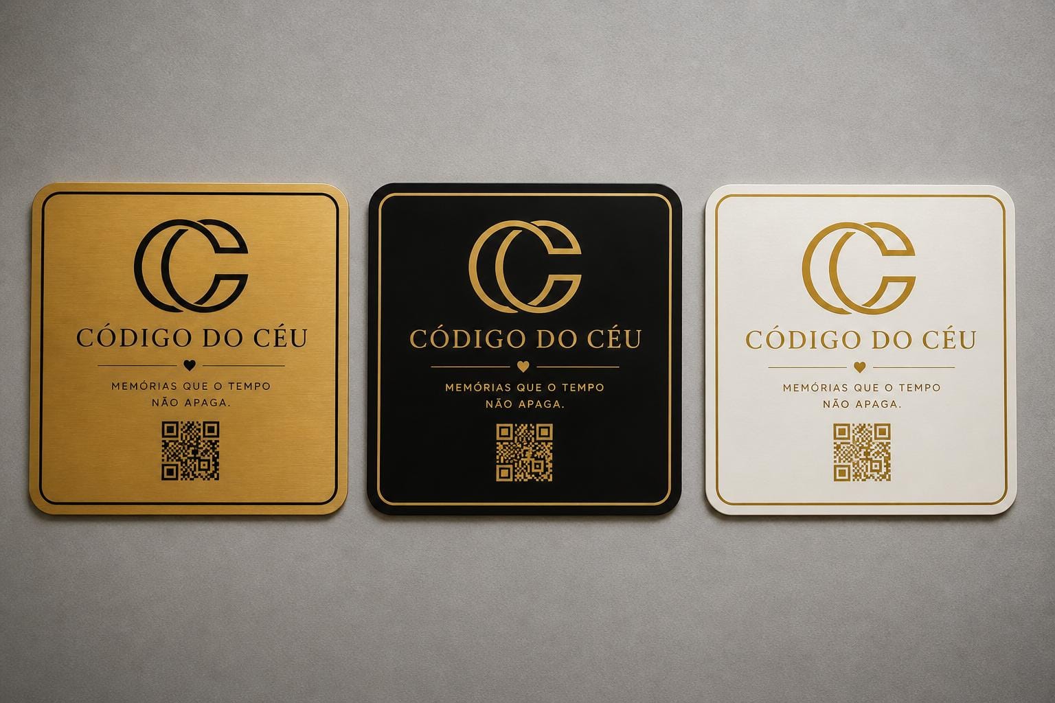 Plaquinhas Código do Céu nas cores dourada, preta e branca